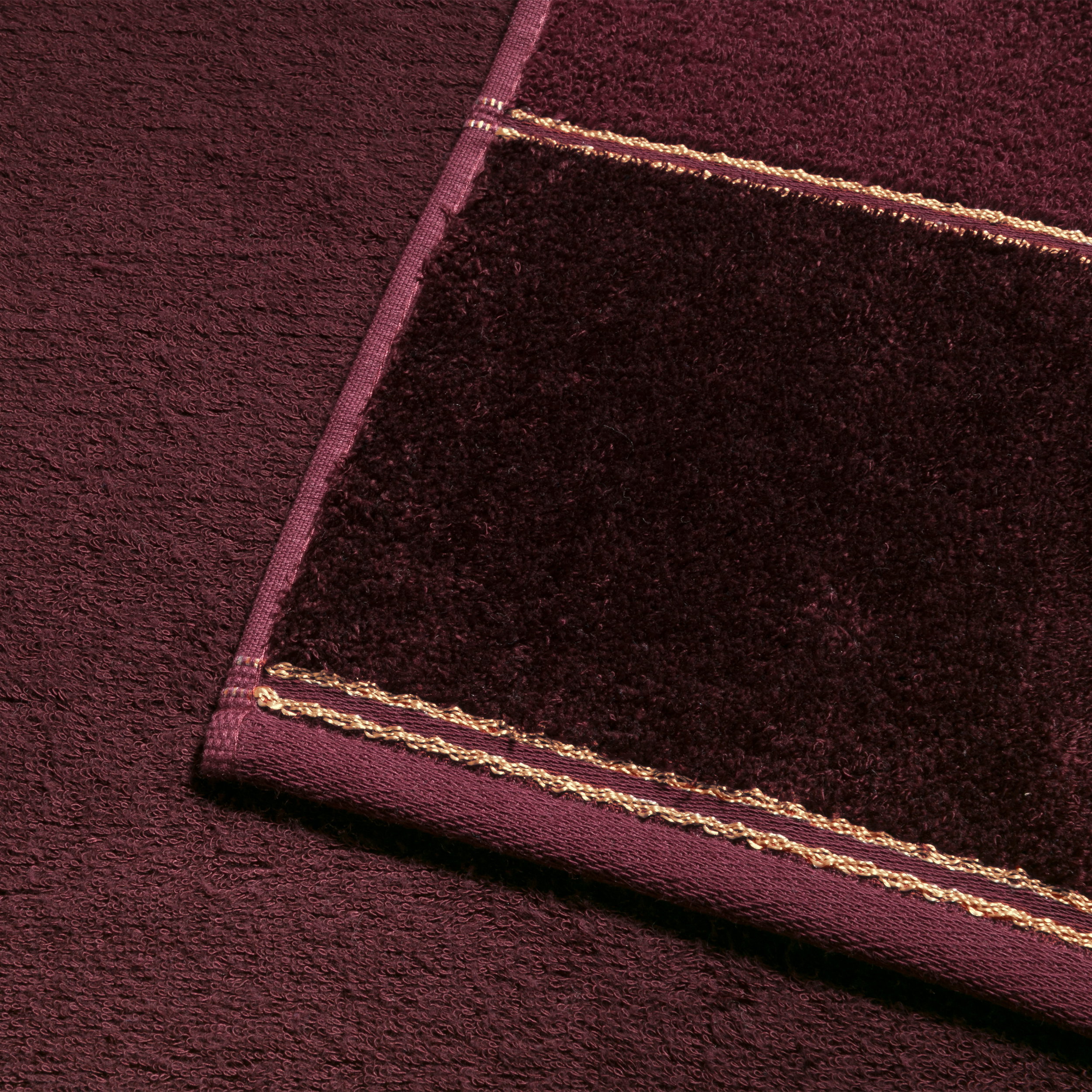 Bordüre, Bodenbelag, Teppich, Bordüre, Weich,  Handtuch, Badetuch, Bordeaux, Plüsch, bestickter Rand