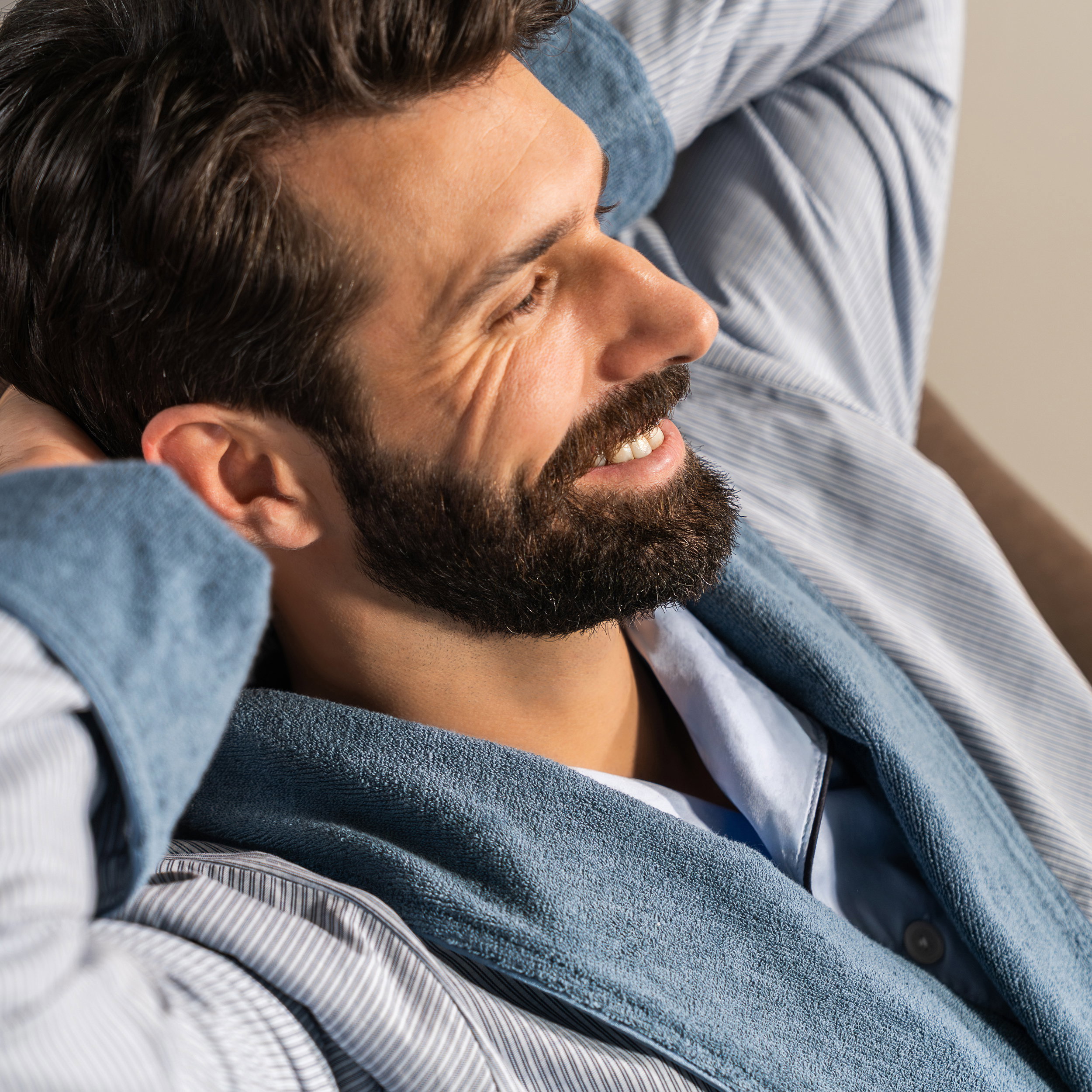 Männer, Bart, Herrenlook, Blau, Pullover, Mann, Bart, Gesicht, Kapuzen-Schal, Blaues Hemd
