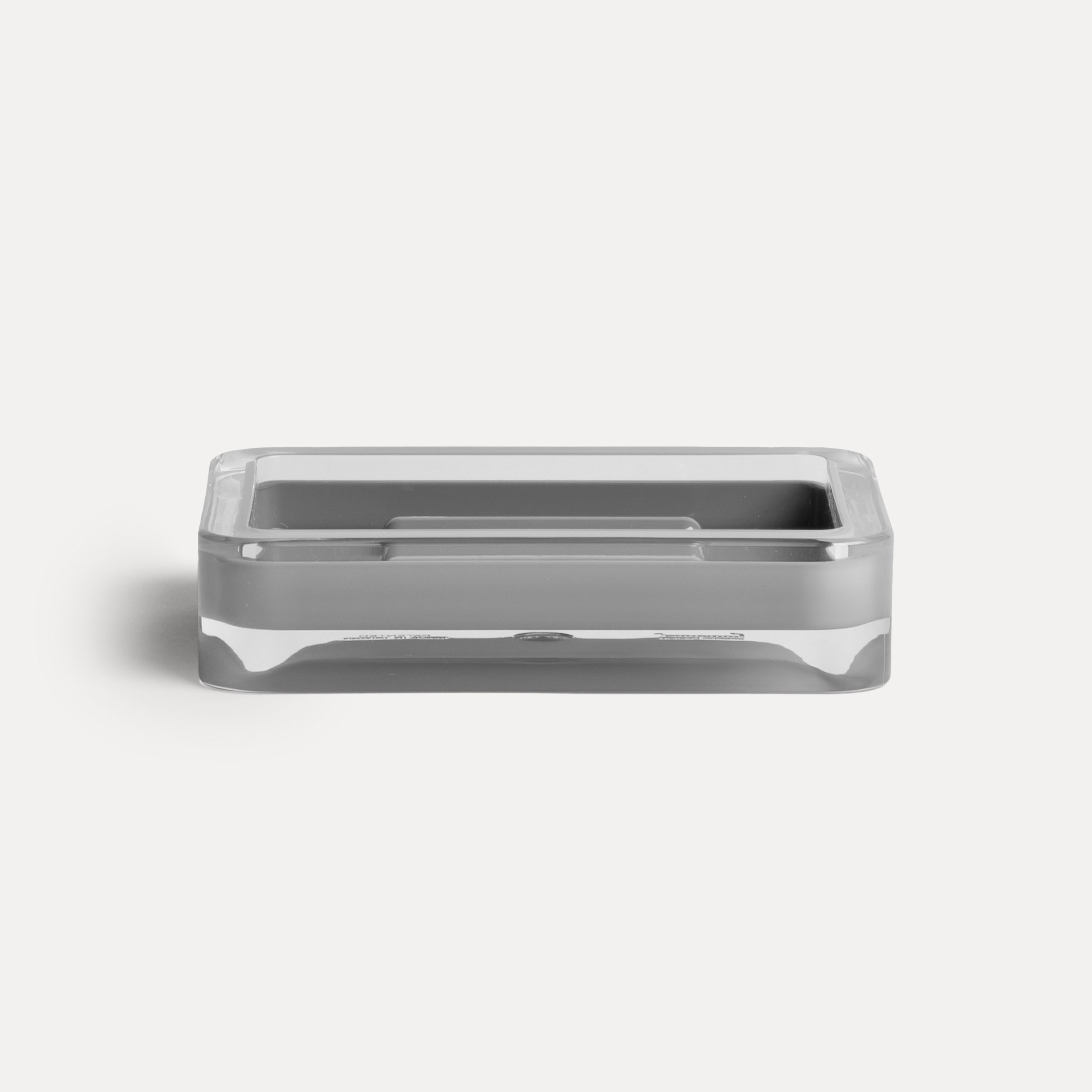 glass? tray, silberner schale?