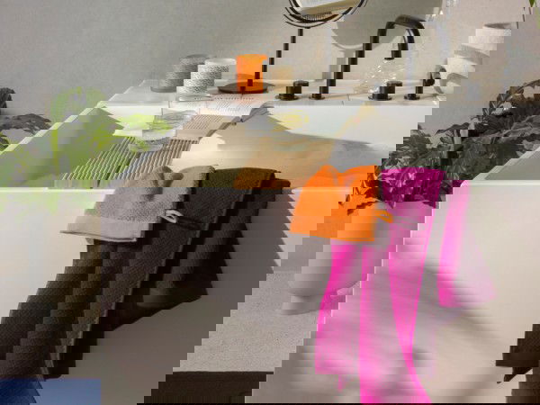 Handtücher selbst einfärben: Frische Farbe für Ihre Lieblingsteile 